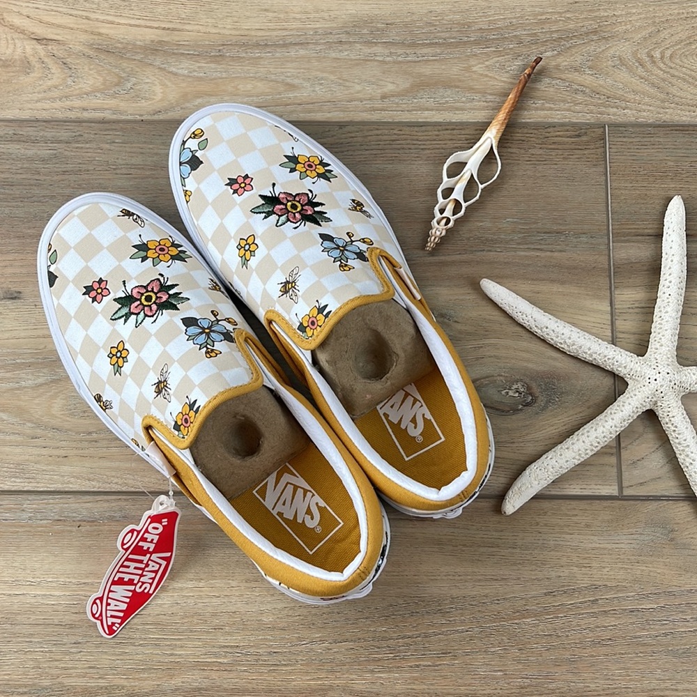 🌴🔆VANS- FLORAL EMBROIDERY SLIP ON’S MUSTERED YELLOW🔆🌴 - Picture 11 of 13